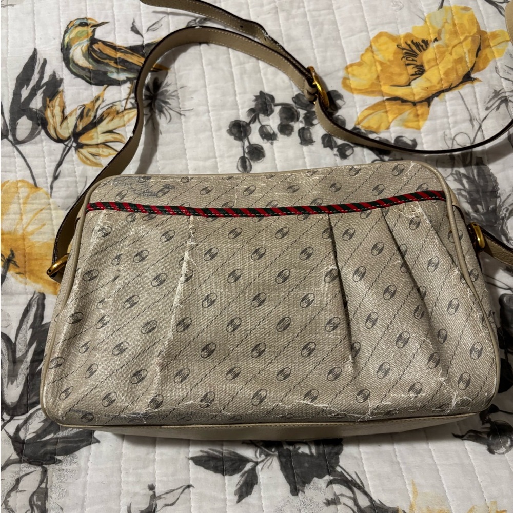 Vintage Gucci Beige Shoulder Bag